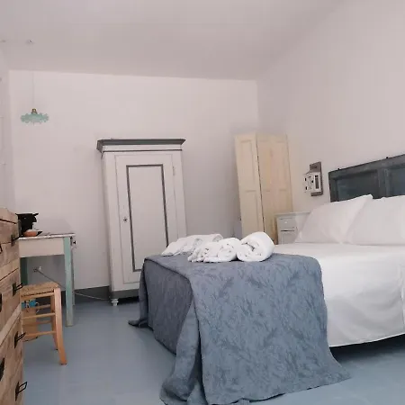 Affitta Camera Arretu La Chiesa Gasthof